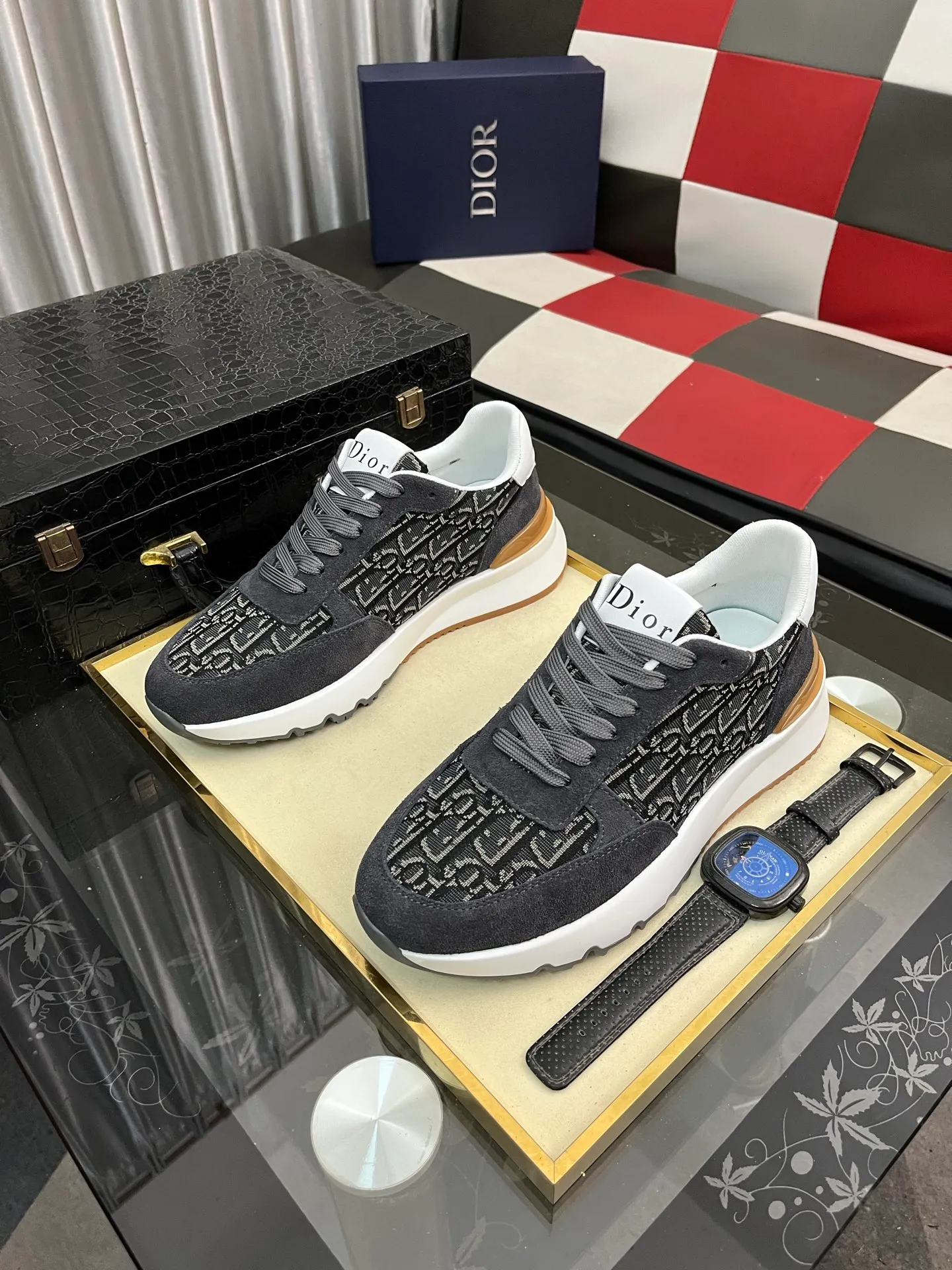 Men's shoes 💰438⌚️⌚️ [Dior] new casual shoes. Exclusive mold-making custom style, the fabric is imported from Italy, and the leather is breathable inside. Exclusively molded and customized outsole is wear-resistant. Counter-level version, perfect matching, on-shoe effect, and exquisite workmanship. Code number: 38-444️⃣Colors available